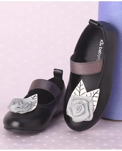 Babyoye Slip On Bellies With Floral Applique - Black