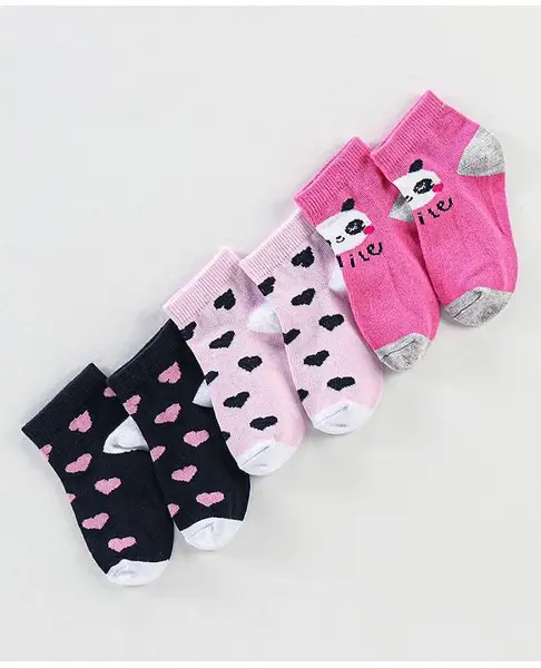 Cute Walk by Babyhug Anti Bacterial Ankle Length Socks Heart Design Pack Of 3 - Multicolour