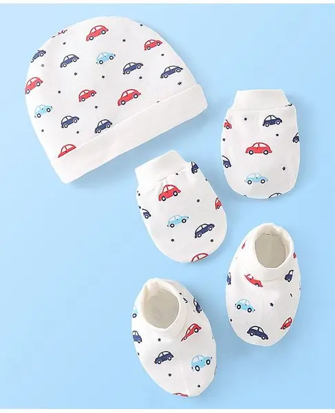 Doodle Poodle 100% Cotton Knit Cap Mittens & Booties Set Car Print Bright White- Diameter 17 cm