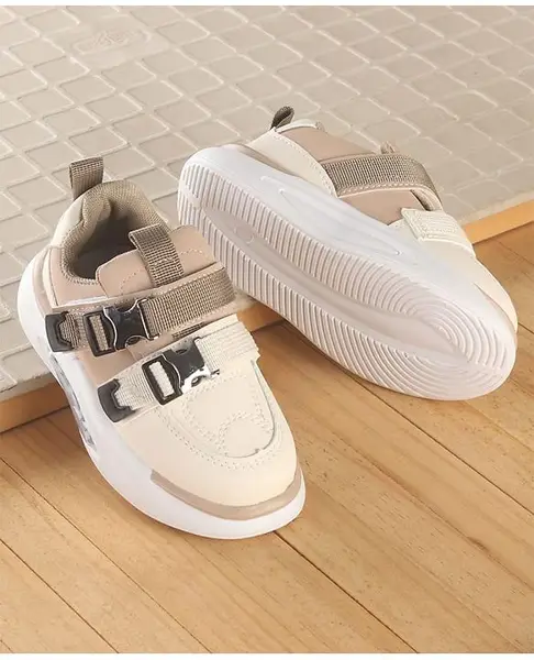Babyoye Velcro Closure Sneaker Shoes With Colour Block Design - Beige