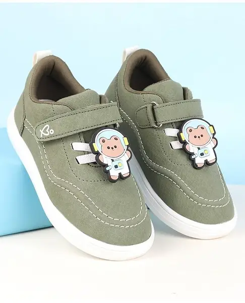 Babyoye Casual Shoes With Velcro Closure & Bear Applique - Olive Green