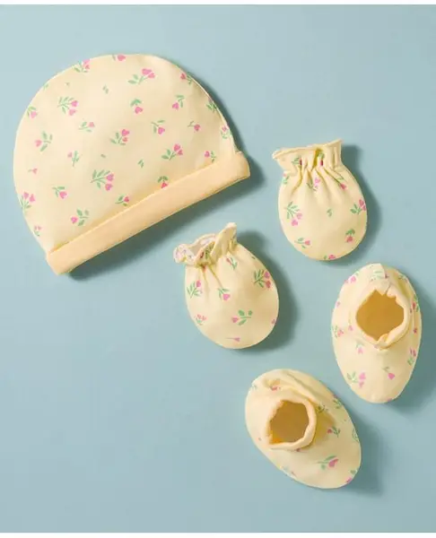 Babyhug 100% Cotton Knit Cap  Mittens & Booties Set with Floral Print Peach - Diameter 17 cm